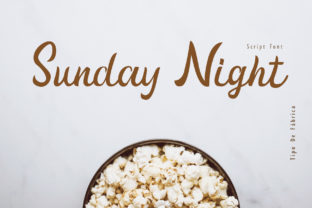Sunday Night Script: The Hand Lettering Typeface for Clear Campaigns